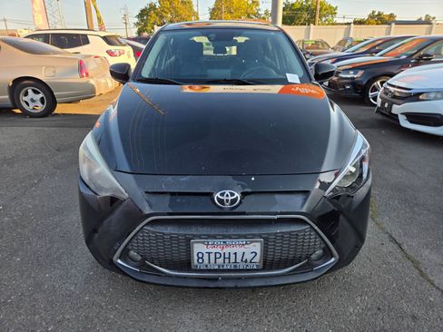 Used 2020 Toyota Yaris LE FWD image 6