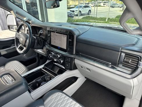 Used 2024 Ford F250 Limited w/ FX4 Off-Road Package image 33