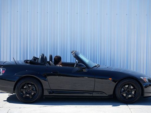 Used 2006 Honda S2000 image 39