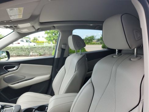 Certified 2025 Acura RDX SH-AWD w/ Advance Package image 23