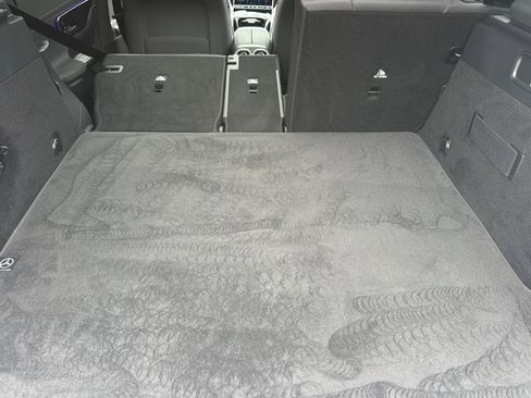 Certified 2025 Mercedes-Benz GLC 300 image 15