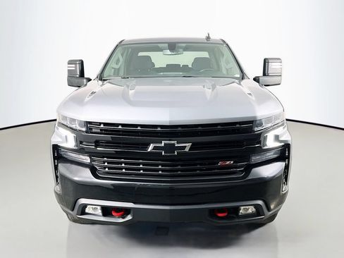 Used 2022 Chevrolet Silverado 1500 LT Trail Boss w/ Bed Protection Package AWD/4WD image 3