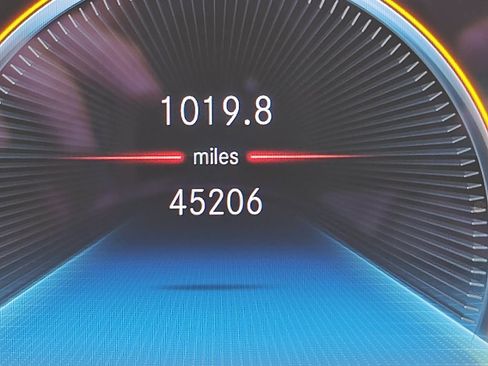 Used 2021 Mercedes-Benz AMG GT 63 S image 32