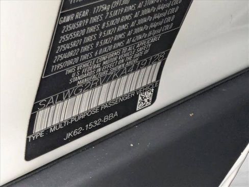 Used 2019 Land Rover Range Rover Sport SE AWD/4WD image 26