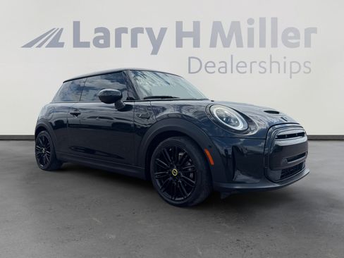 Used 2023 MINI Cooper SE FWD image 7