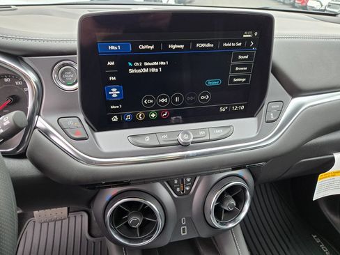 New 2026 Chevrolet Blazer LT w/ Convenience Package image 11