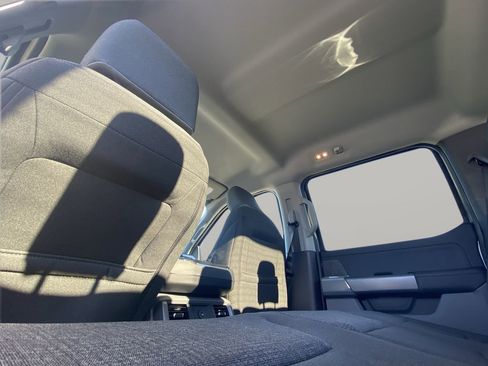 New 2026 Ford F150 XLT w/ XLT Chrome Appearance Package image 16