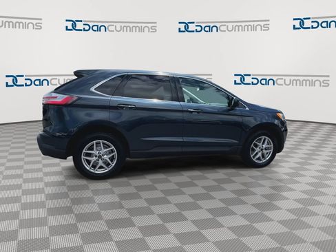 Used 2023 Ford Edge SEL AWD/4WD image 9