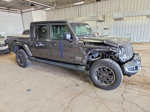 Used 2022 Jeep Gladiator Overland w/ Cold Weather Group AWD/4WD image 4