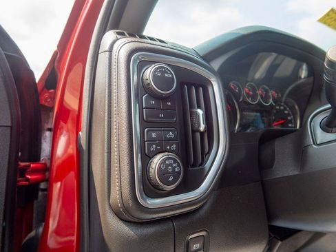 Used 2021 Chevrolet Silverado 2500 LT w/ Texas Edition AWD/4WD image 21
