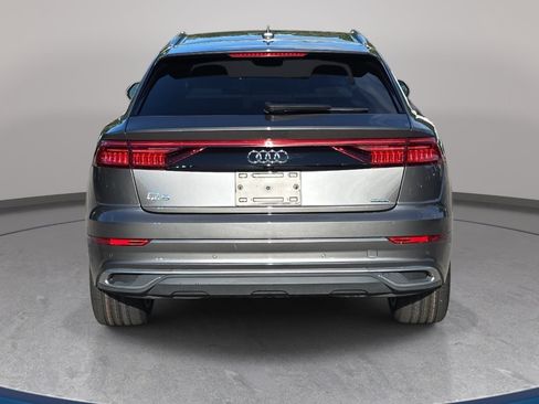 Used 2023 Audi Q8 Premium Plus w/ Premium Plus Package AWD/4WD image 6