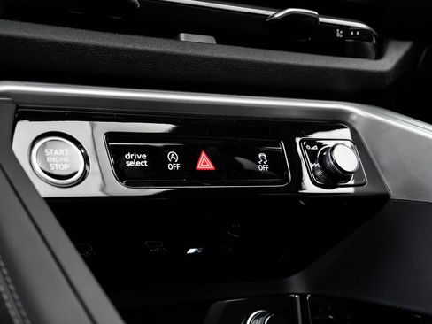 New 2026 Audi Q5 Premium Plus AWD/4WD image 17