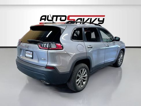 Used 2022 Jeep Cherokee Latitude Lux FWD image 7
