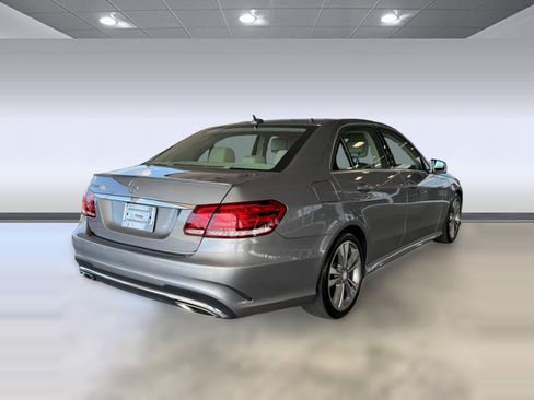 Used 2014 Mercedes-Benz E 350 Sedan image 9
