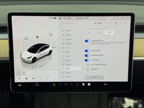 Used 2022 Tesla Model 3 image 28