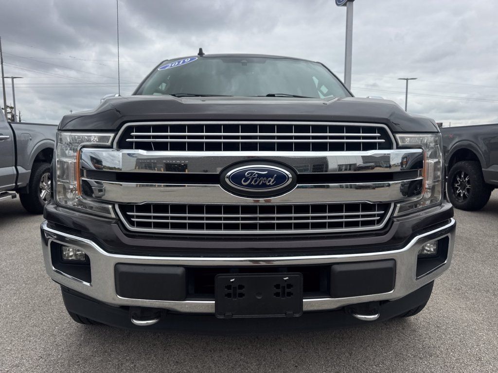 Used 2019 Ford F150 Lariat AWD/4WD image 2
