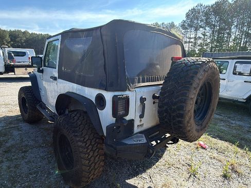 Used 2012 Jeep Wrangler Sport AWD/4WD image 10