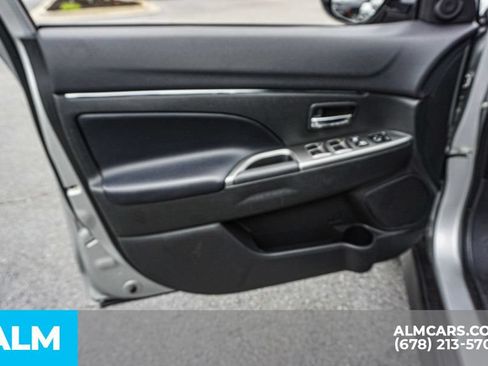 Used 2024 Mitsubishi Outlander Sport SE AWD/4WD image 46