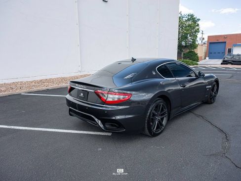 Used 2018 Maserati GranTurismo Sport RWD image 23