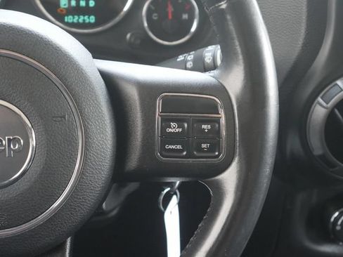 Used 2011 Jeep Wrangler Sport AWD/4WD image 14