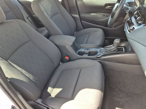 Certified 2025 Toyota Corolla LE image 22