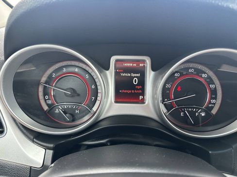 Used 2017 Dodge Journey SE w/ Flexible Seating Group FWD image 13