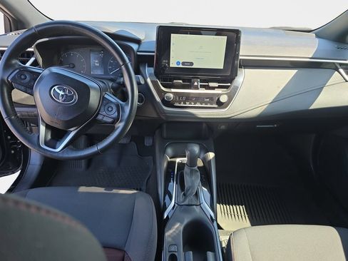 Used 2025 Toyota Corolla SE FWD image 14