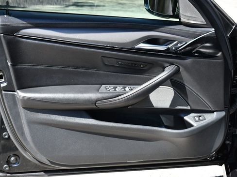 Used 2020 BMW M5 w/ Executive Package image 16