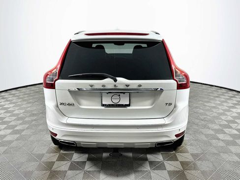 Used 2017 Volvo XC60 T5 Inscription w/ Preferred Option Package FWD image 6