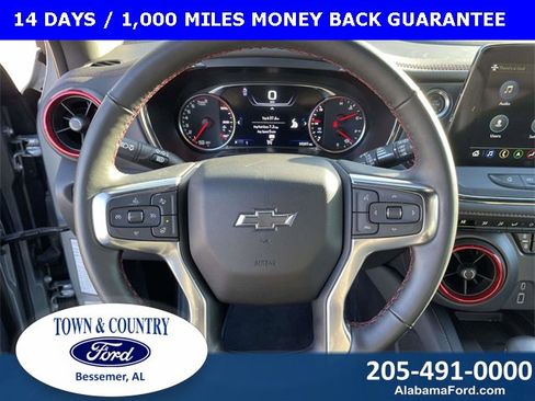 Used 2025 Chevrolet Blazer RS image 18