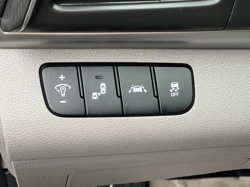 Used 2020 Hyundai Elantra Value Edition image 10