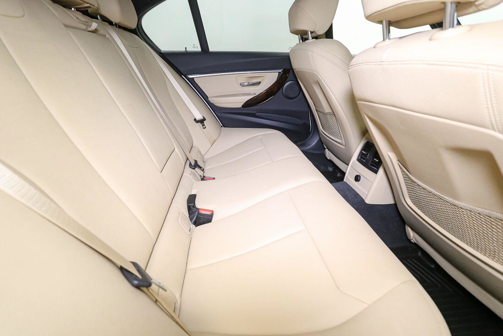 Used 2018 BMW 330i xDrive Sedan AWD/4WD image 20