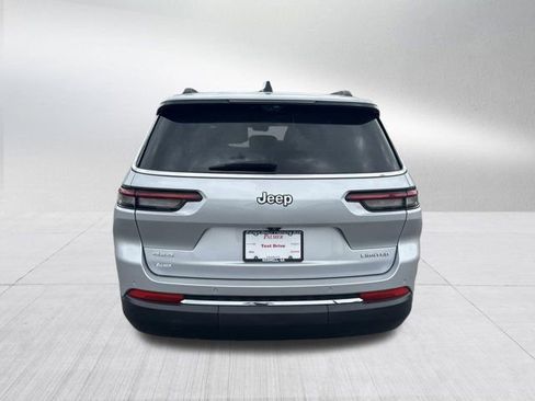 Used 2024 Jeep Grand Cherokee L Limited w/ Luxury Tech Group II image 7