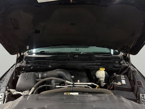 Used 2017 RAM 1500 Express image 27