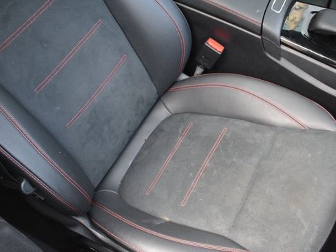 Used 2022 Mercedes-Benz CLA 250 image 25