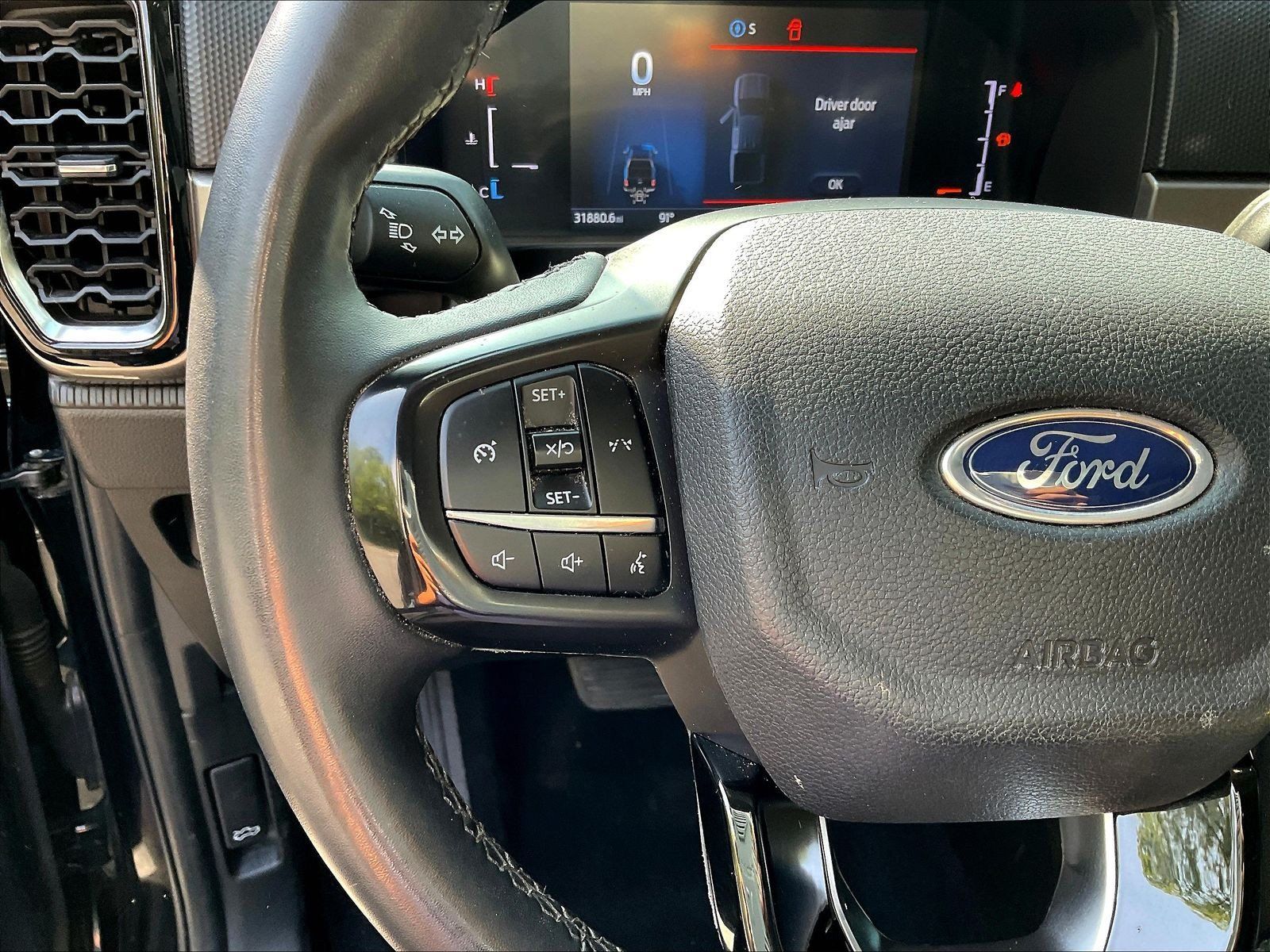 Used 2025 Ford Ranger XLT w/ Trailer Tow Package AWD/4WD image 12