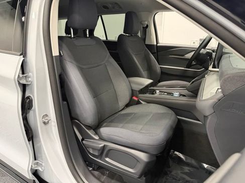 New 2026 Ford Explorer Active AWD/4WD image 34