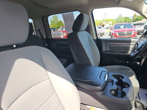 Used 2022 RAM 1500 Classic SLT w/ Electronics Convenience Group image 22