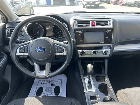 Used 2017 Subaru Legacy 2.5i Premium AWD/4WD image 10