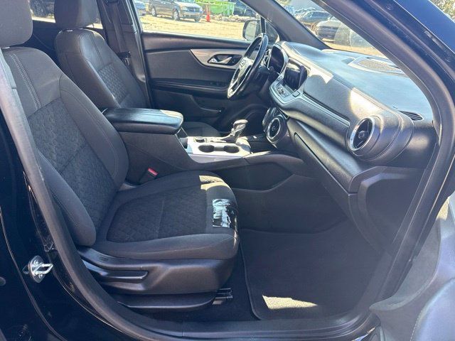 Used 2019 Chevrolet Blazer LT FWD image 27