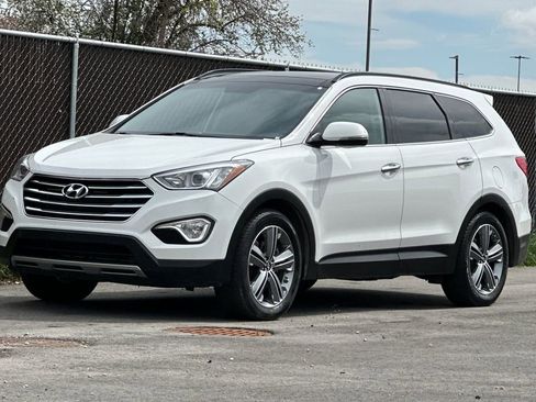 Used 2015 Hyundai Santa Fe Limited w/ Option Group 04 image 8