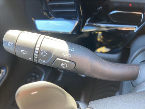 Used 2024 Chevrolet Silverado 1500 LTZ w/ LTZ Convenience Package II image 23