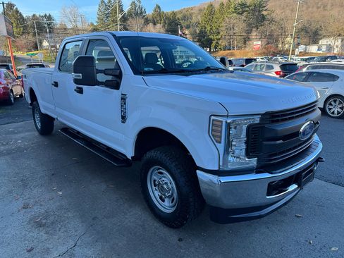 Used 2019 Ford F350 XL w/ Power Equipment Group image 3