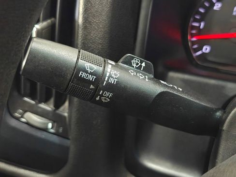 Used 2016 Chevrolet Silverado 2500 W/T w/ Snow Plow Prep Package image 10