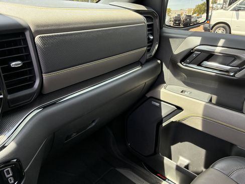 Used 2023 Chevrolet Silverado 1500 ZR2 image 39