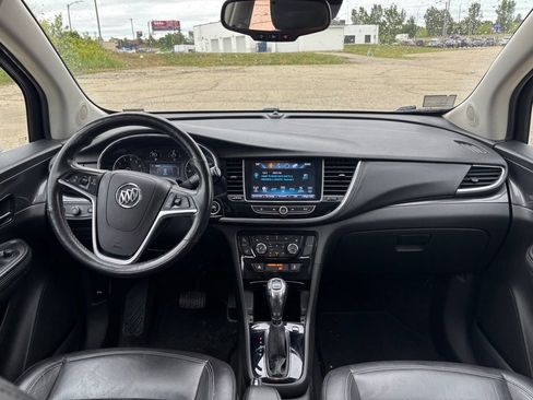 Used 2019 Buick Encore Essence w/ Safety Package II AWD/4WD image 8