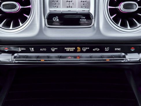 Used 2025 Mercedes-Benz G 63 AMG 4MATIC image 73