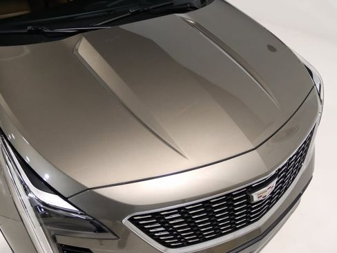 Used 2020 Cadillac XT4 Premium Luxury image 29