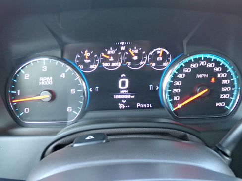 Used 2017 GMC Yukon Denali w/ Open Road Package AWD/4WD image 9