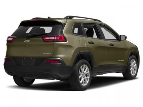 Used 2015 Jeep Cherokee Sport w/ Cold Weather Group image 2